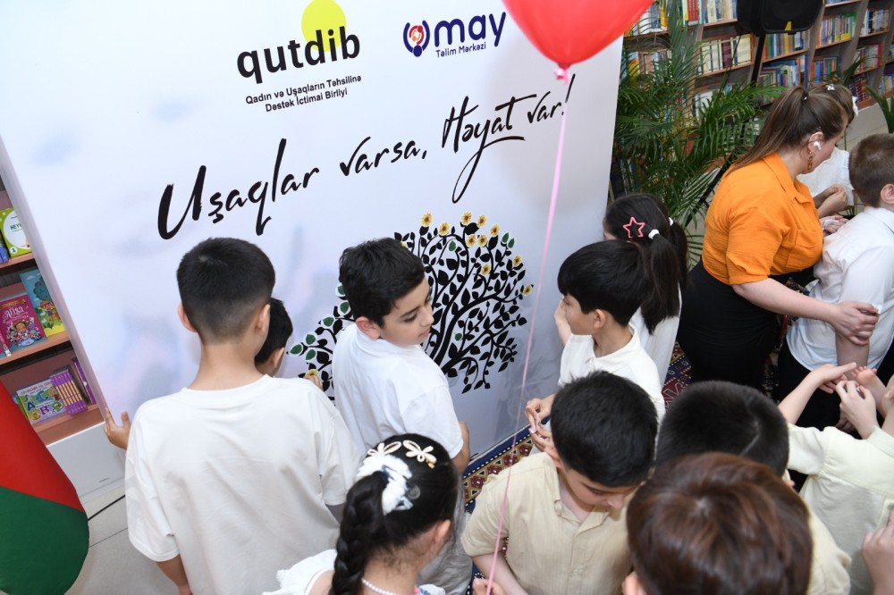 "Bir səhnə, min rəng, bir gələcək" - Uşaqlar danışdı, böyüklər dinlədi